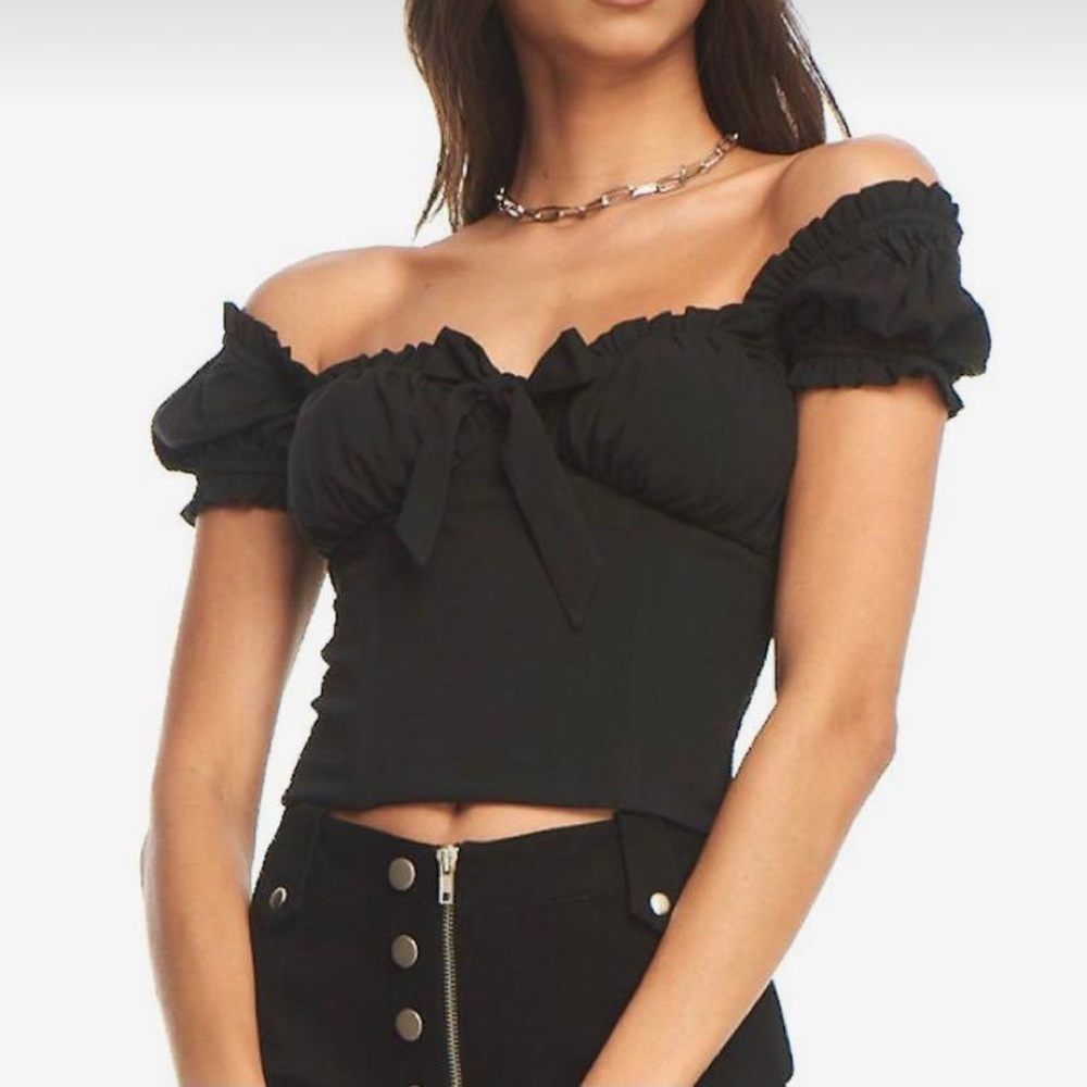 I. AM. GIA. Black Naomi Top